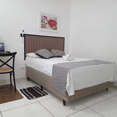 Loft10 Completo Ar Canais Assinat Garagem Internet Prox Aparecida E Industrias Pindamonhangaba Zewnętrze zdjęcie